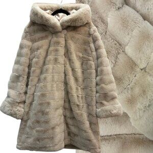 NWT Joseph Ribkoff Elegant Reversible Cream Faux Fur Champagne Coat Style 214913